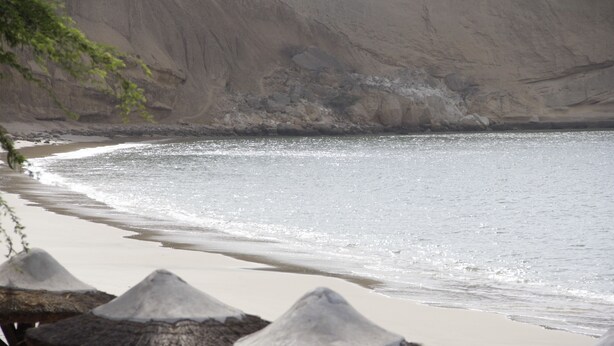 Tæt på stranden, hvidt sand