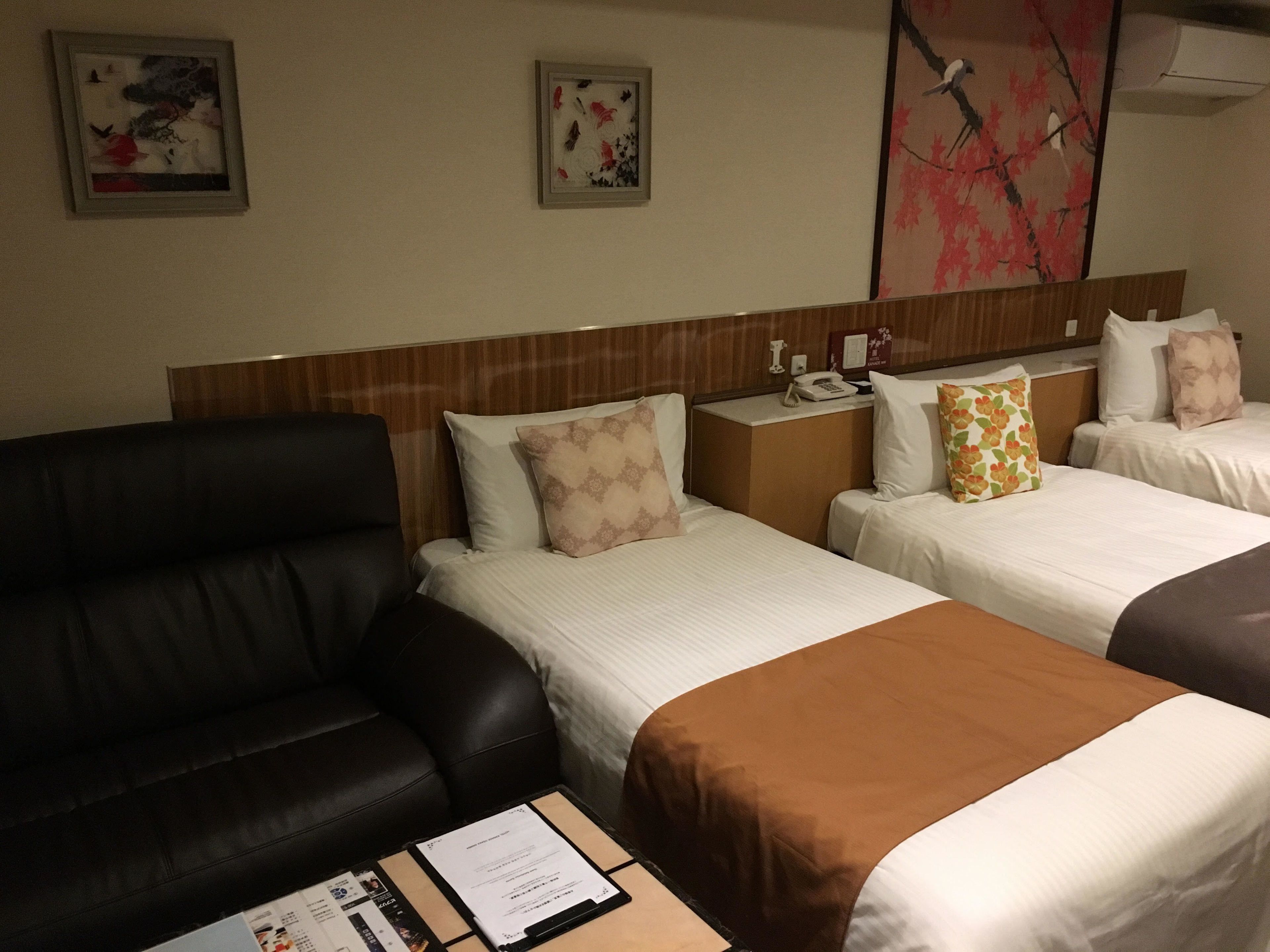 deluxe triple room, 3 bedrooms, non smoking, no windows (room with window - annex) | blackout curtains, free wifi