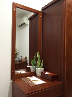 Room amenity