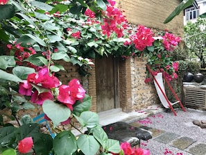 Exterior - XY YunHouse (Guilin)