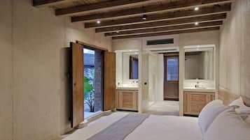 Deluxe Double Room | 1 bedroom, premium bedding, pillowtop beds, individually decorated