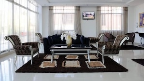 Unclassified image, 3 of 21, button - Hotel Ritz Aanisa (Calulo)