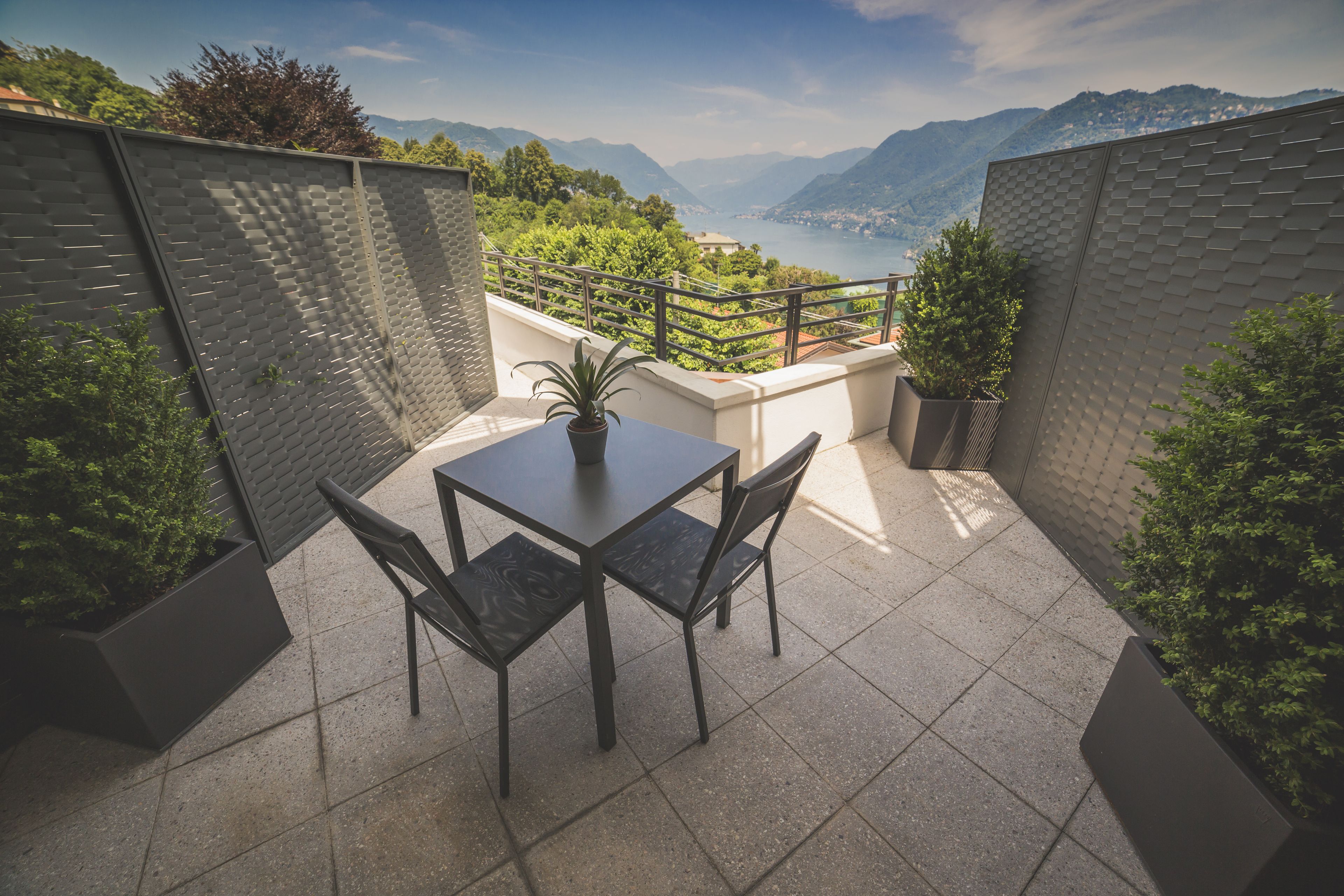 Deluxe dubbelrum - terrass - sjöutsikt | Balkong