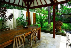 家庭別墅, 3 間臥室, 泳池景 | 露台/庭院