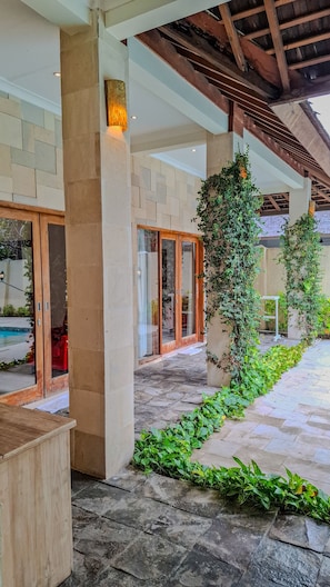 Family Villa, 3 Bedrooms, Pool View | Terrace/patio - Gili Luxury Villa (Gili Trawangan)