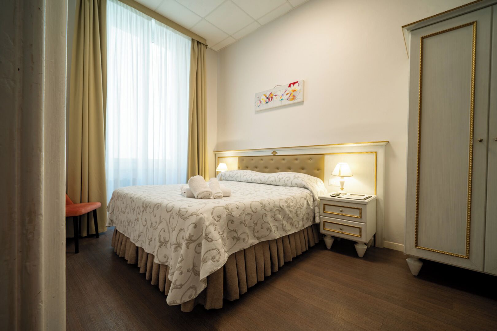 Standard Apartment, 1 Bedroom | Premium bedding, down comforters, in-room safe, desk