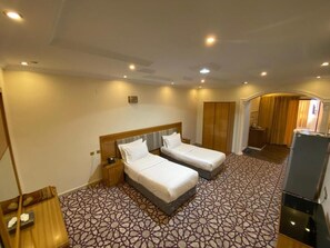 Two bedroom suite | In-room safe, iron/ironing board, free WiFi - Almudawah Hotel (Turaif)