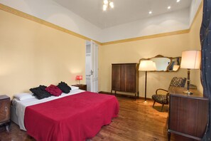 Coffres-forts dans les chambres, Wi-Fi gratuit