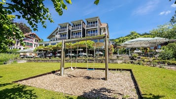 Children's play area - outdoor