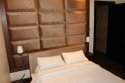 Terrace Furnished Apartments Fintas 2