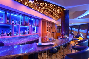 Bar (en la propiedad)