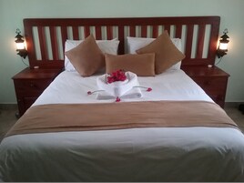 1 bedroom, desk, free WiFi