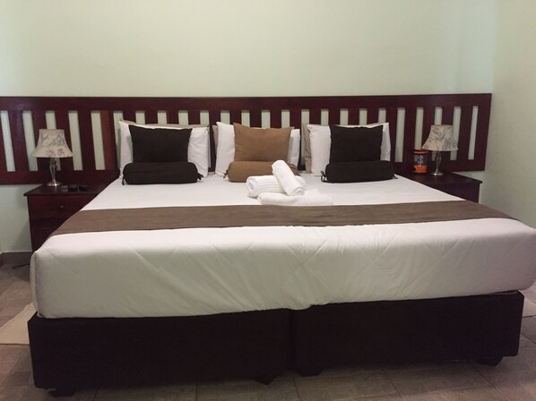 Apartment, 1 Bedroom (Double or Twin) | Private kitchen | Full-size fridge, microwave, stovetop, coffee/tea maker - Masikiro Self-Catering Units (Kasane)