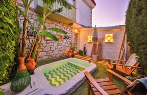 Garden Deluxe Suite with Terrace, Fireplace and Jetted Tub | Façade de l’hébergement