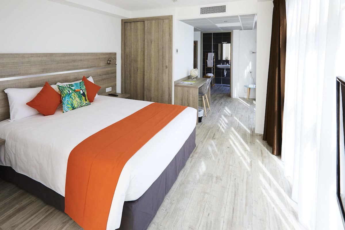 Chambre supérieure | 1 chambre, literie de qualité, lit avec matelas Select Comfort