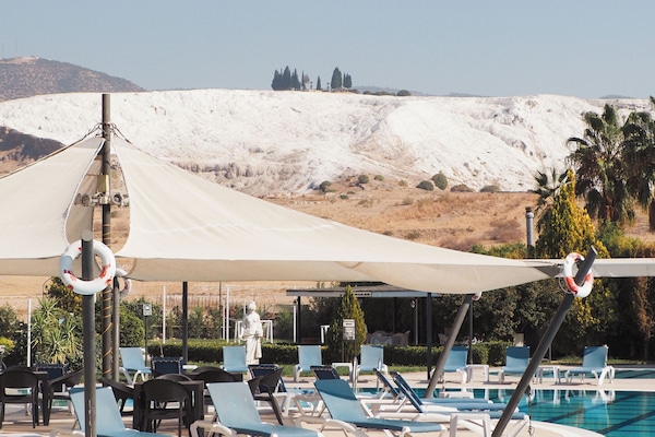 2 indoor pools, 2 outdoor pools, free cabanas, pool umbrellas