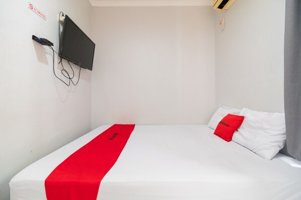 Double Room, 1 Double Bed | Blackout drapes, free WiFi