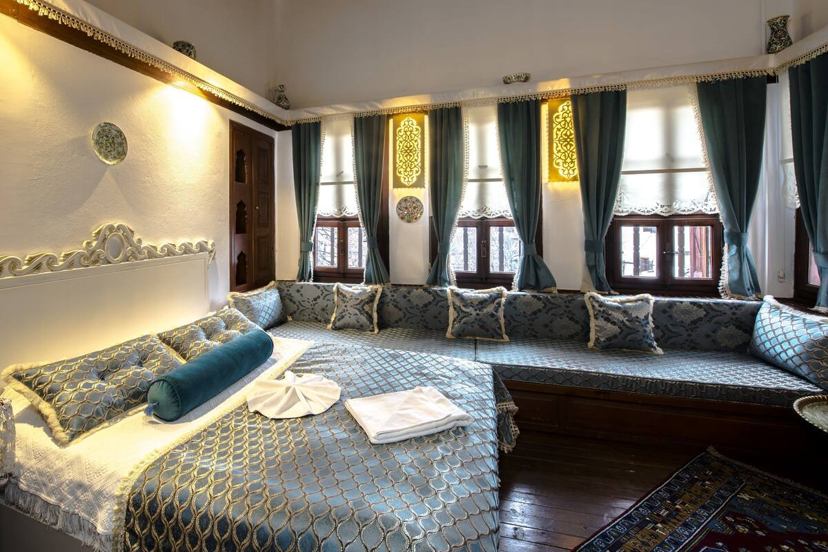 Minibar, individually furnished, free cots/infant beds, free WiFi