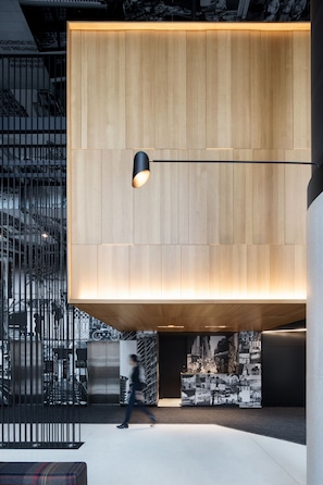 Lobby - Hotel Monville (Montreal)