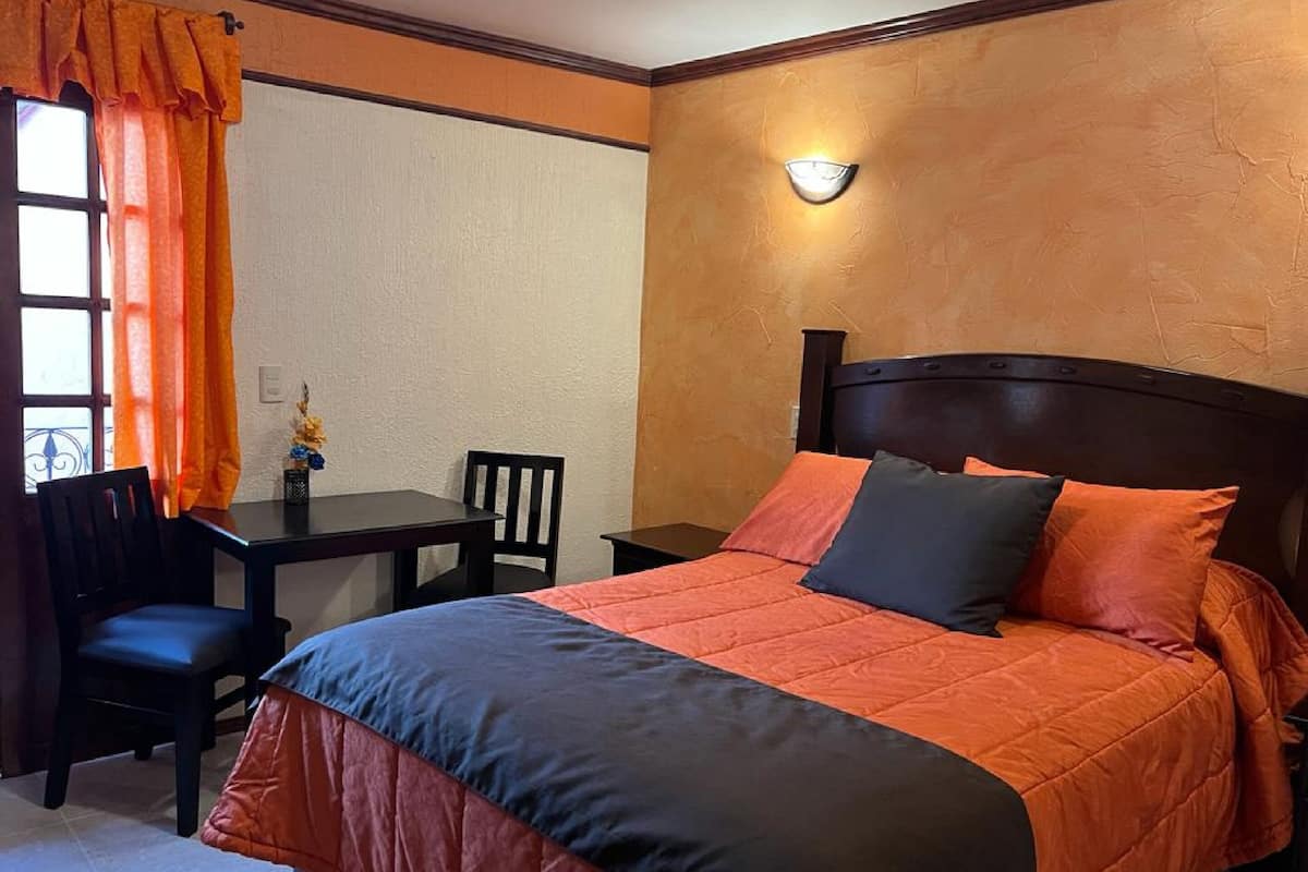 Standard Room, 1 Double Bed | Desk, iron/ironing board (on request), WiFi (free), bed sheets