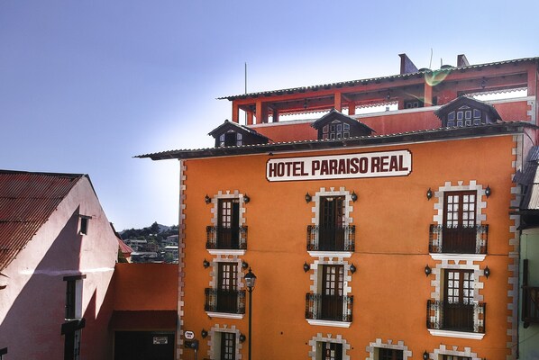 Front of property - Hotel Paraiso Real (Mineral del Monte)