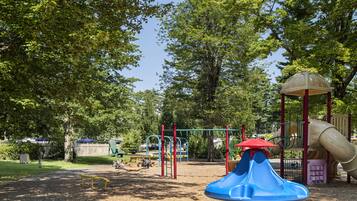 Children's play area - outdoor