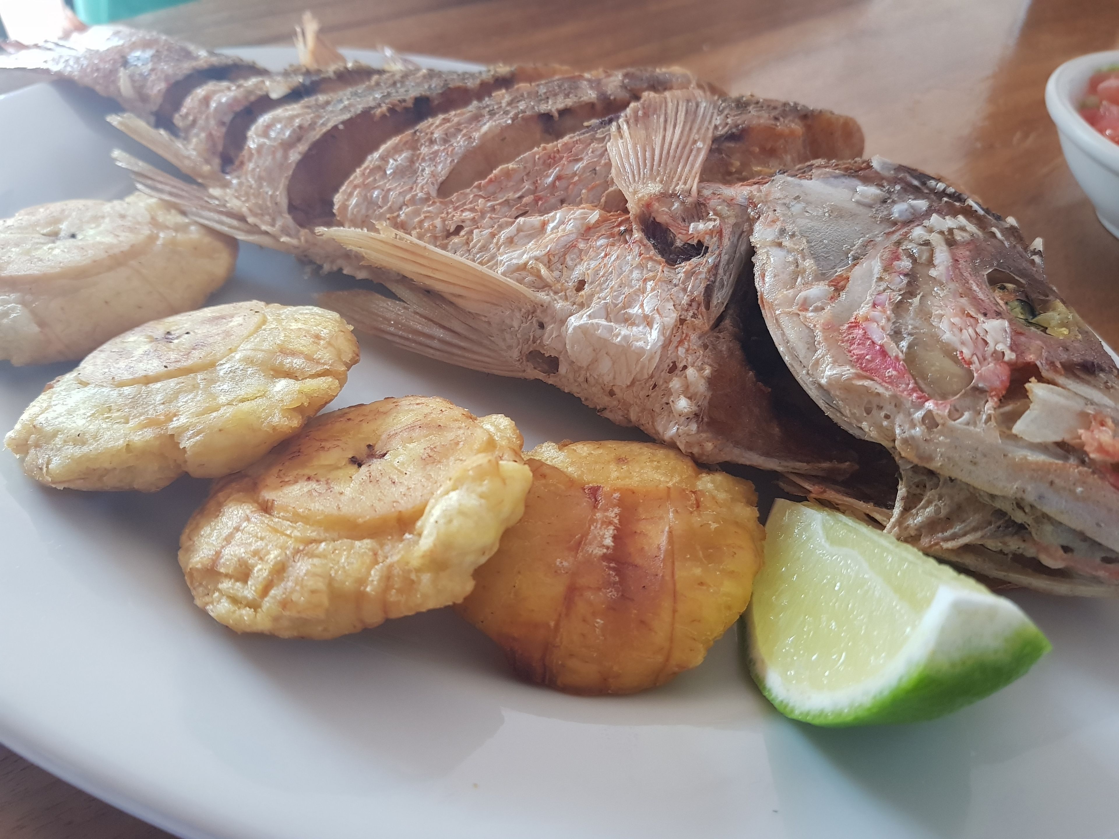 breakfast, lunch, dinner served; international cuisine