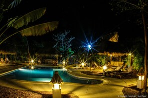 Piscine extérieure