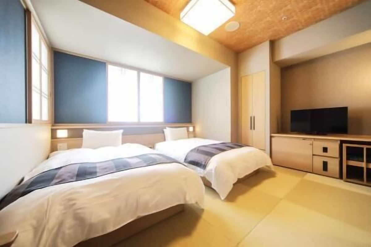 Zimmersafe, Schreibtisch, schallisolierte Zimmer, kostenloses WLAN