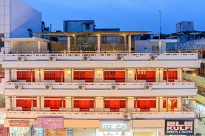 Fasade – kveld/natt