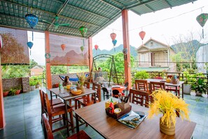 View from room - Green Riverside Cosy Home (Phong Nha)
