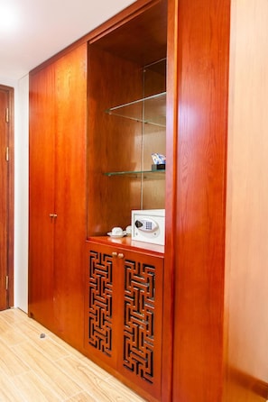 Minibar, in-room safe, desk, blackout drapes