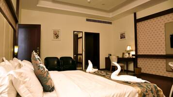 Hazel Suite | 1 bedroom, premium bedding, down duvets, memory-foam beds