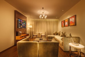 Junior Suite | In-room safe, desk, blackout curtains, soundproofing - Samanvay Boutique Hotel Udupi (Udupi)