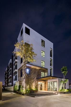 Property entrance - NARITA@amata (Chonburi)