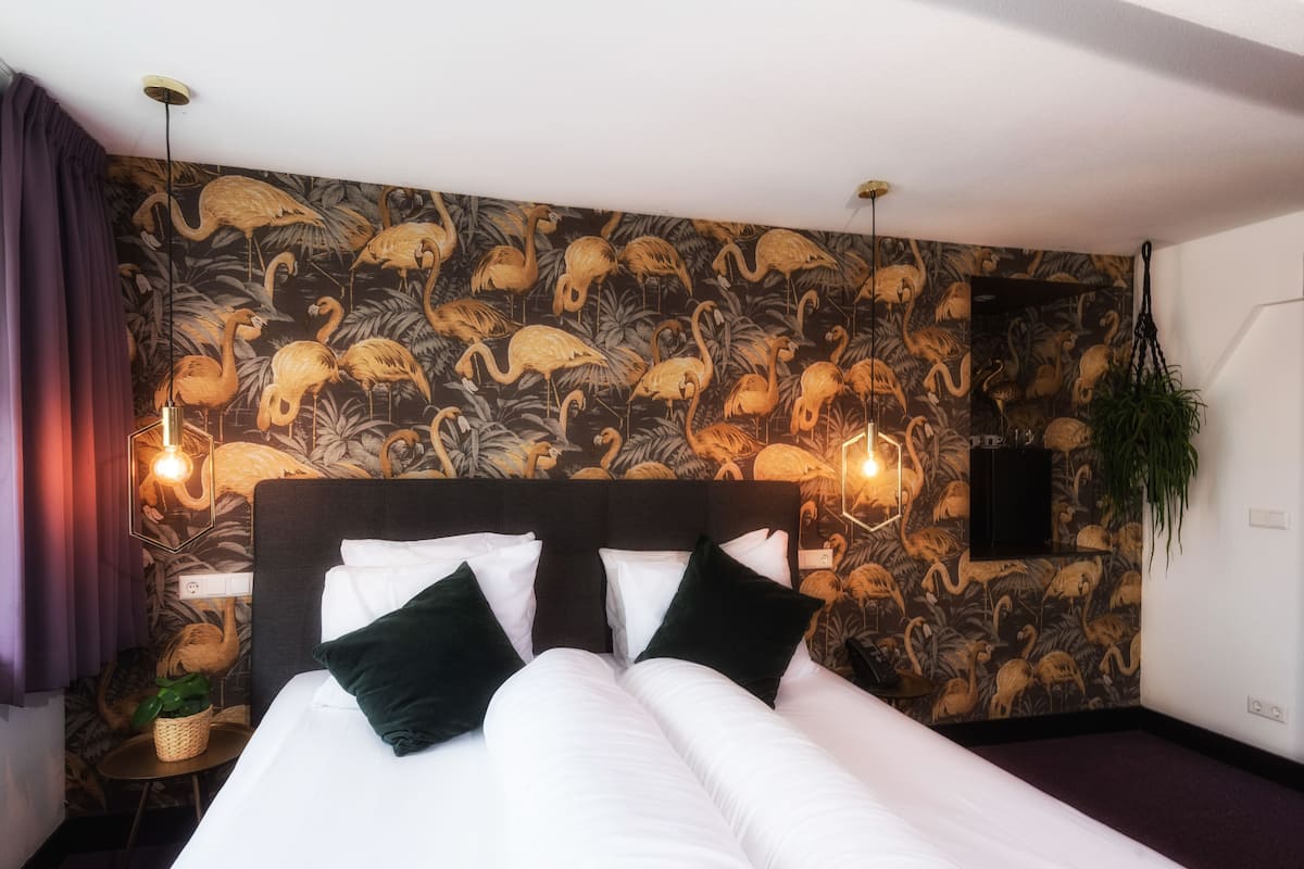 luxury room | down duvets, free minibar items, in-room safe, soundproofing