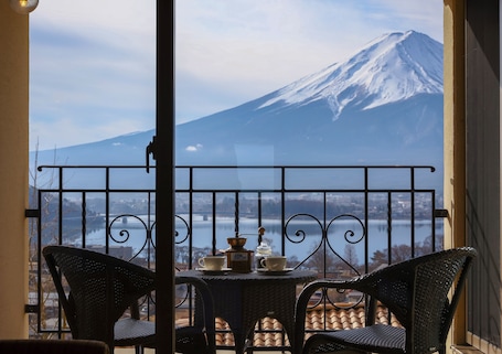 Terrace/patio. La Vista Fuji Kawaguchiko