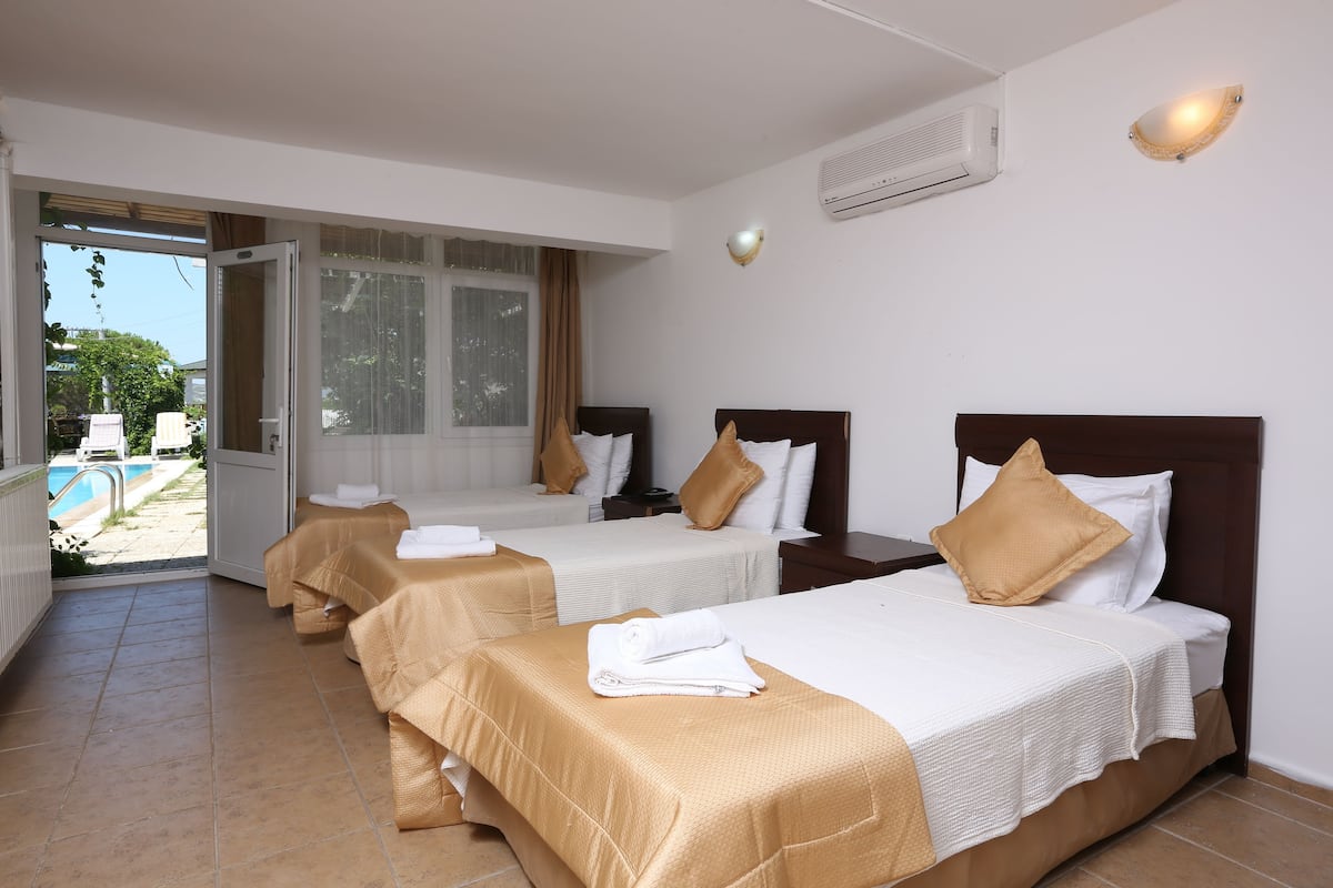 Chambre Triple Ăconomique
