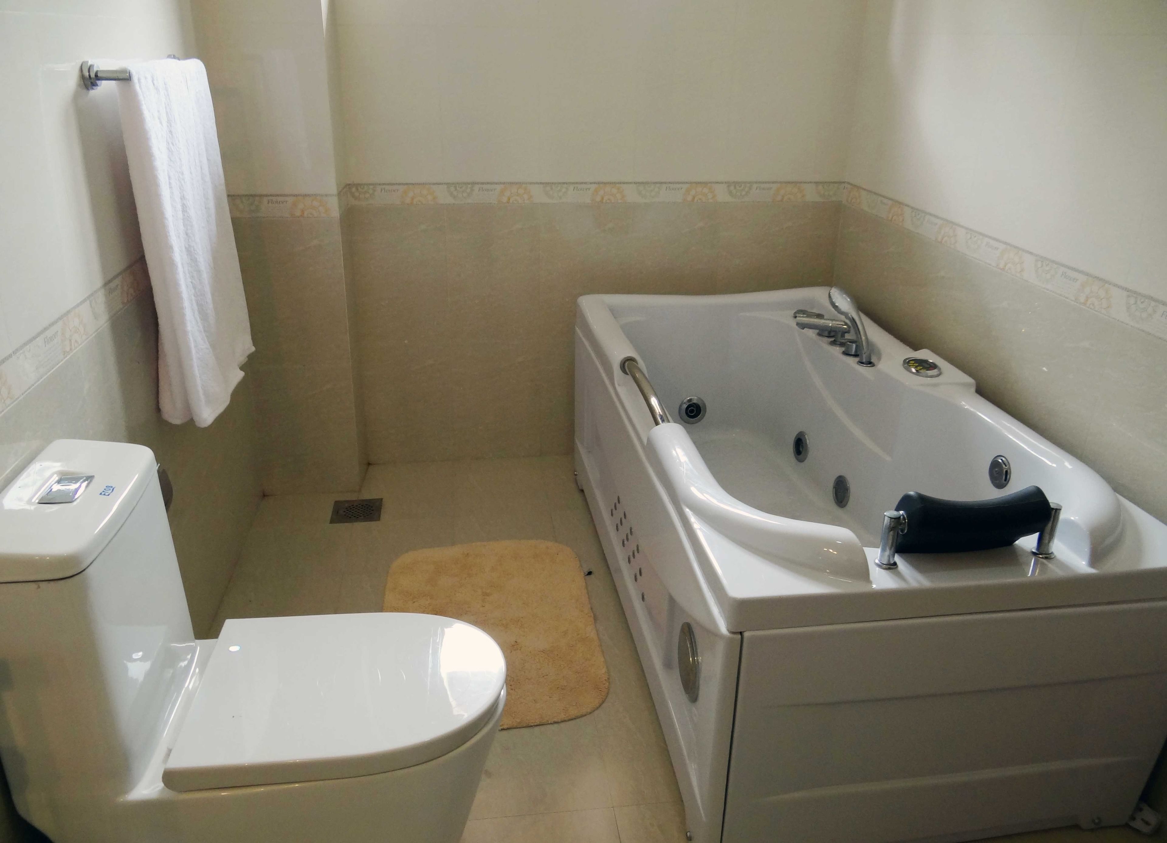 Jet tub