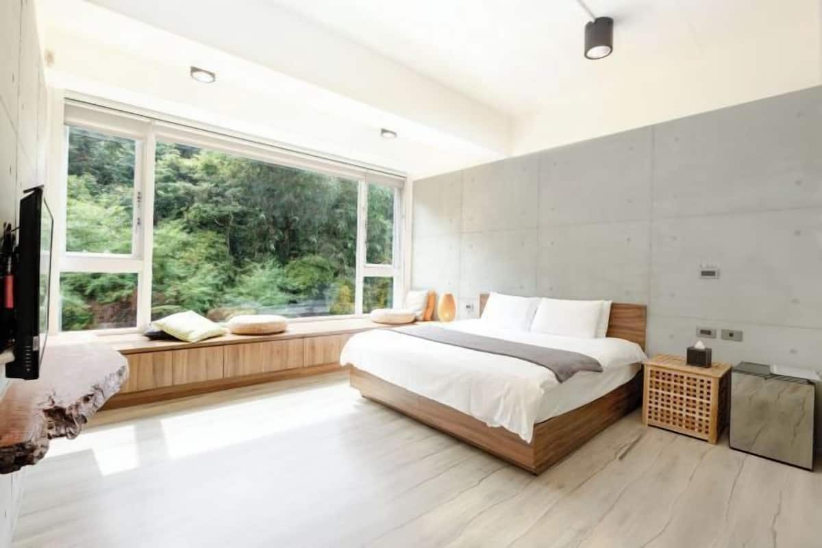 Premium bedding, memory foam beds, blackout drapes, soundproofing
