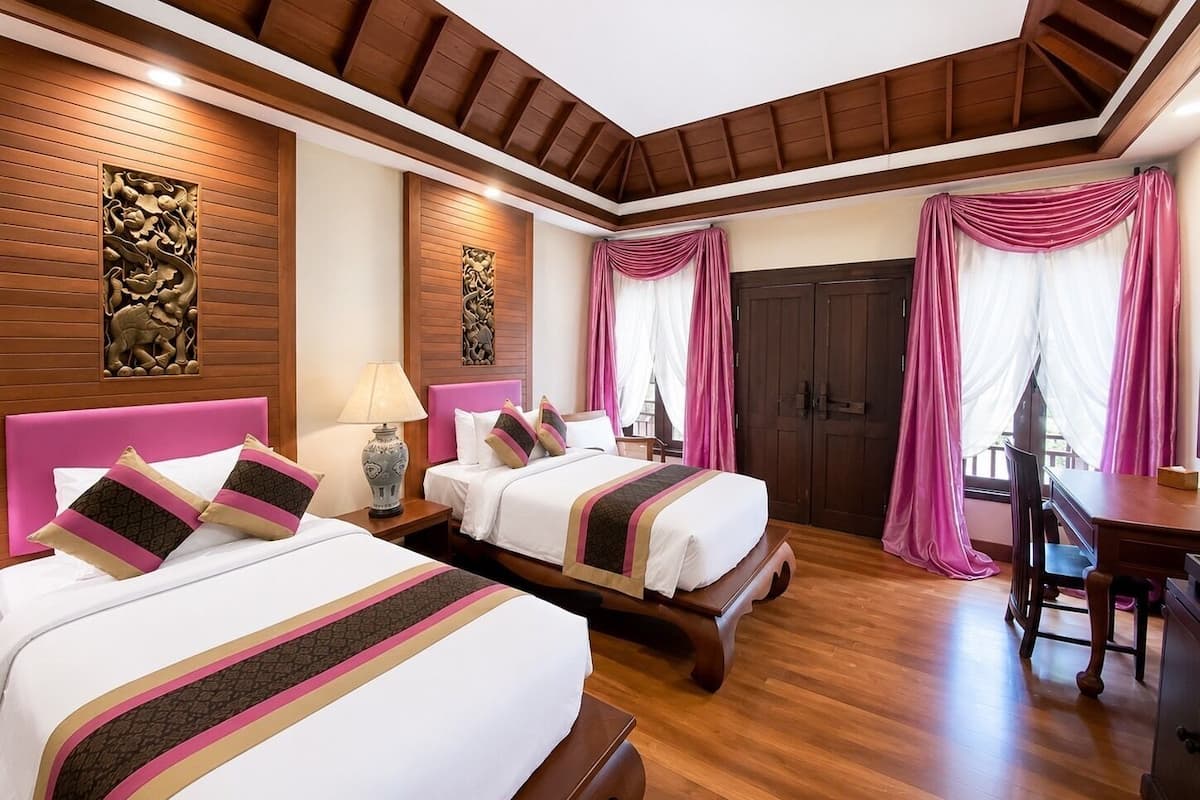 Deluxe Twin Room | Pillowtop beds, in-room safe, individually decorated, desk