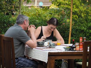 Daily local cuisine breakfast for a fee