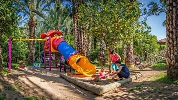 Children's play area - outdoor