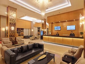 Quầy tiếp tân