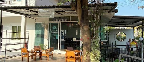 Façade de lâhĂ©bergement