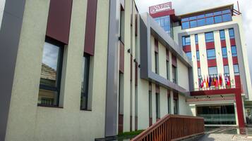 숙박 시설 정면