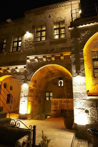 King Cave Hotel by Traveller's