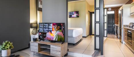 Signature Apartment, 1 Bedroom, Non Smoking, Kitchen | Private kitchen