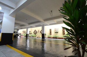 Parken ohne Service (kostenlos)