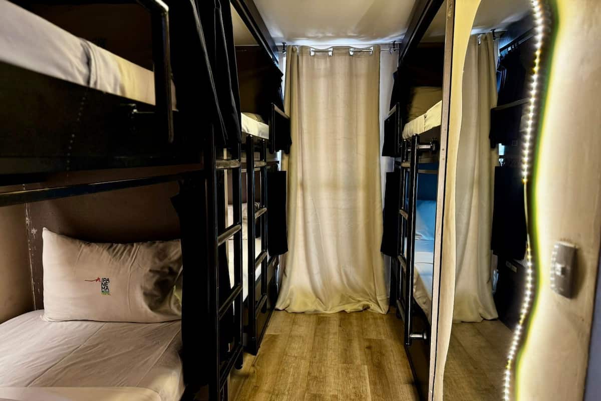 Shared Dormitory, Mixed Dorm (6 Beds)